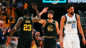 Warriors stifle Mavericks, clinch sixth Finals berth in eight years