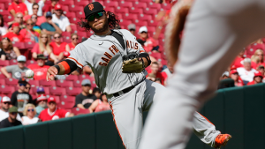 Wasted opportunities bite Giants in second straight loss to Reds