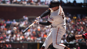 Bubble bursts in third inning, Giants lose series to last-place Reds