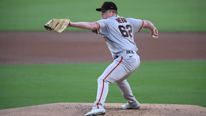 Giants record 2 hits in walkoff loss to Padres