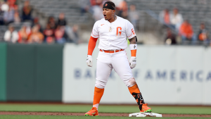 Mercedes brings passion, power to Giants with big night