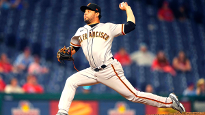 Giants transfer key reliever to 60-day IL