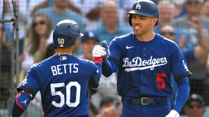 Dodgers stars sink Giants for third straight night