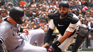 Giants sending Curt Casali to Mariners [reports]