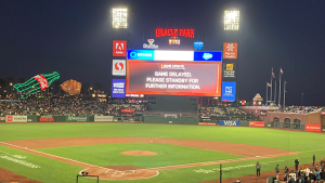 Giants-Padres delayed due to Oracle Park stadium lights malfunction