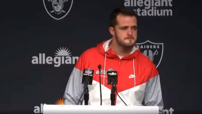 Derek Carr cries during postgame presser after Raiders fall to 2-7