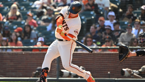 Joc Pederson accepts qualifying offer, will return to Giants