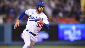 Industry source links Giants to 2 star free agent outfielders [report]