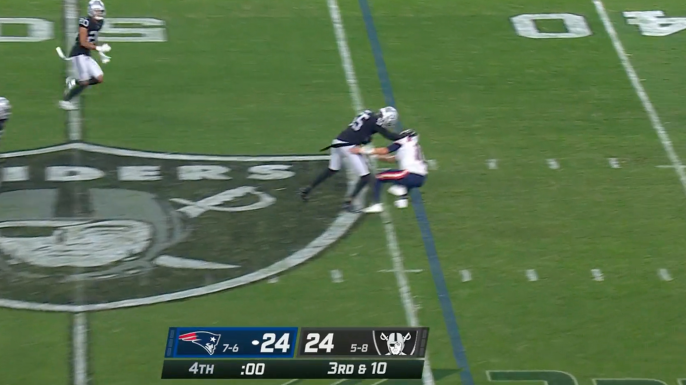 Raiders beat Patriots on one of the wildest game-winning plays in NFL history