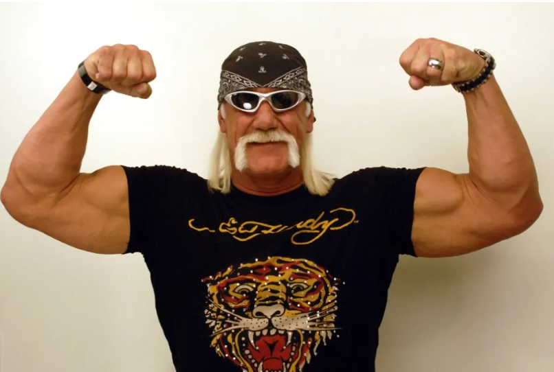 Hulk Hogan dead at 71