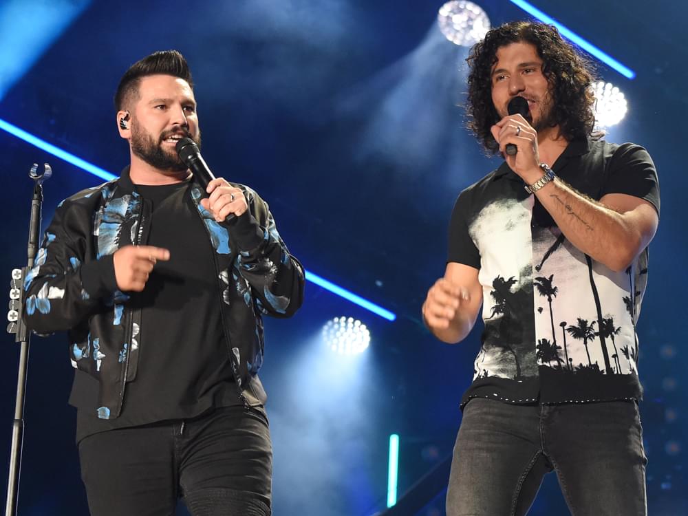 Dan + Shay Win Big at the Teen Choice Awards