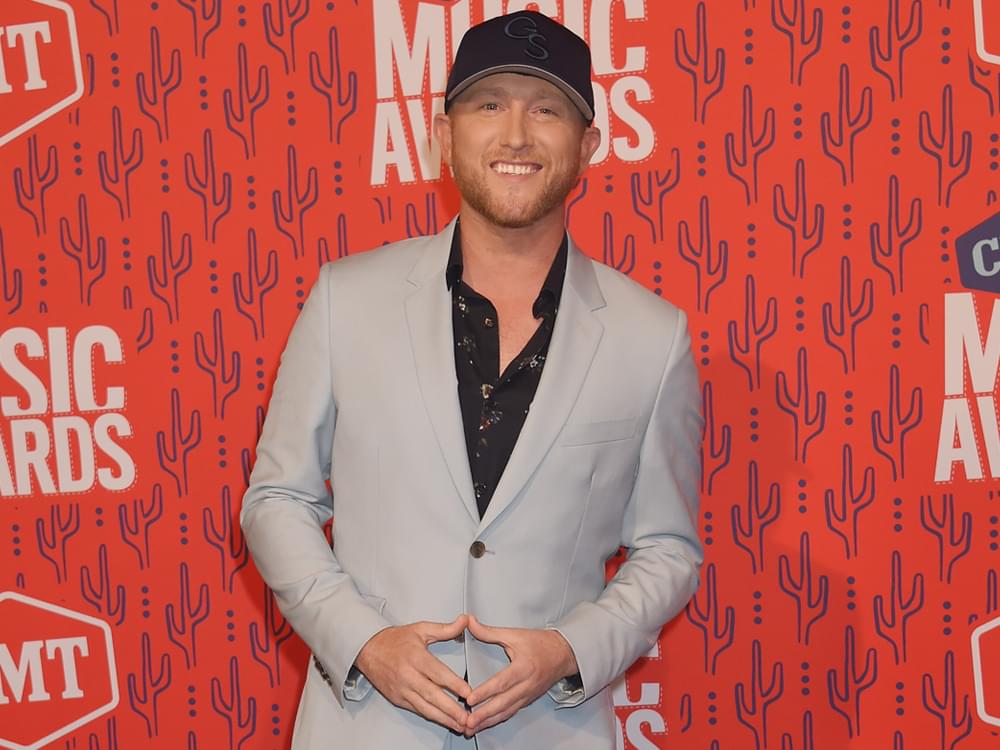 Cole Swindell Announces “Down to Earth Tour” With Hardy & Trea Landon