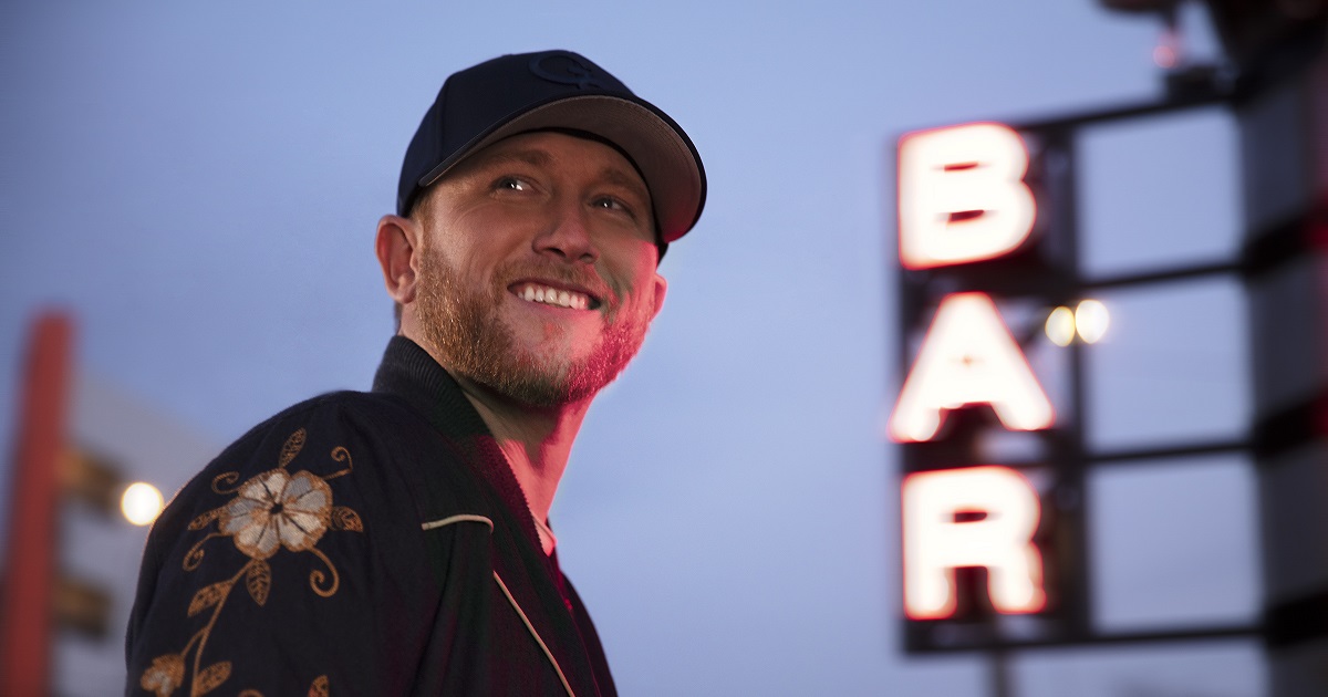 Cole Swindell Strips Down His “Single Saturday Night”