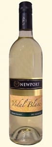 Wine Wednesday review Newport Vineyards Vidal Blanc