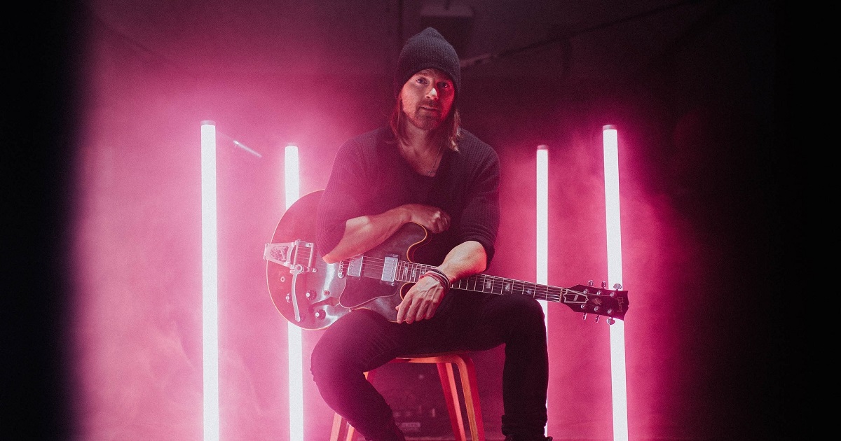 Kip Moore Releases Music Video for “Crazy One More Time (Revisited)”