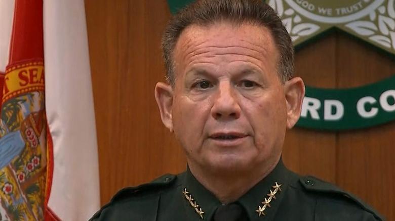 Florida school shooting: School resource deputy stayed outside | CNN