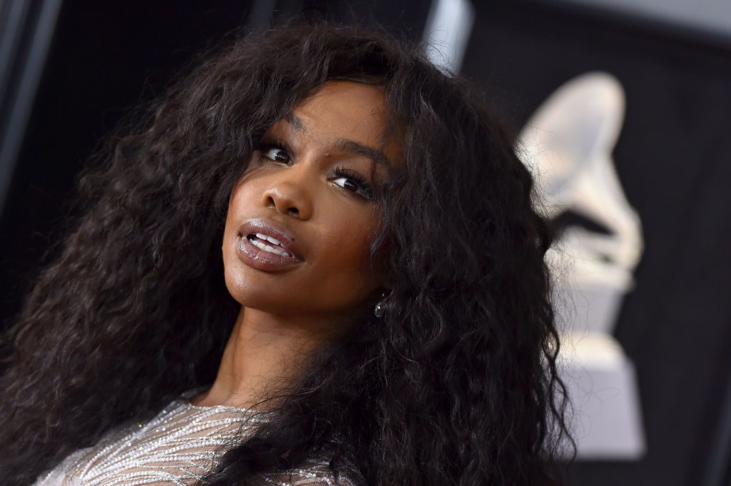 SZA Gets Honored With An Award At The Songwriters Hall Of Fame Ceremony