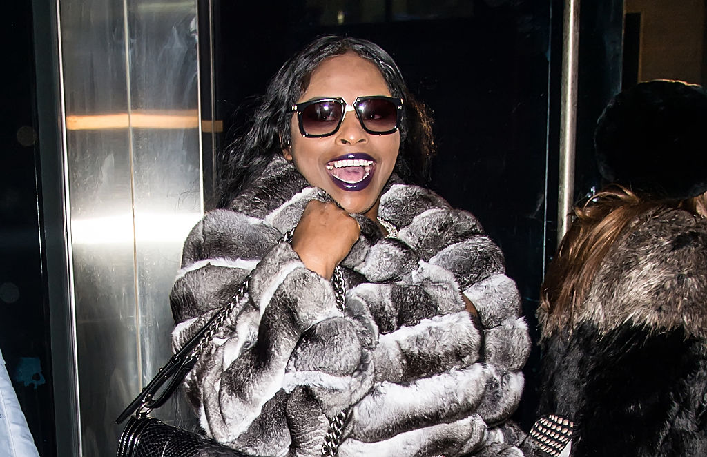 Foxy Brown Reignites Her Longstanding Feud With Lil Kim After Sending Her Baby Daddy, Mr. Paper, A Birthday Message