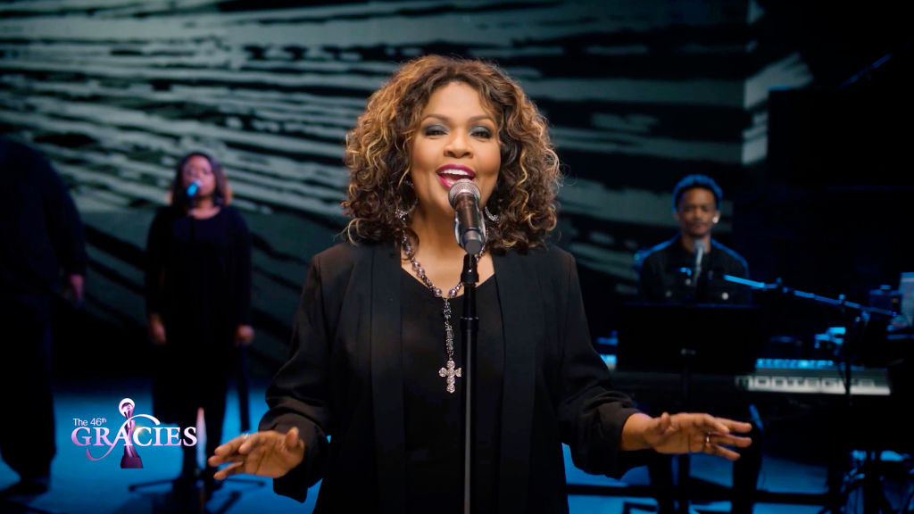 CeCe Winans Announces Spring 2025 Tour