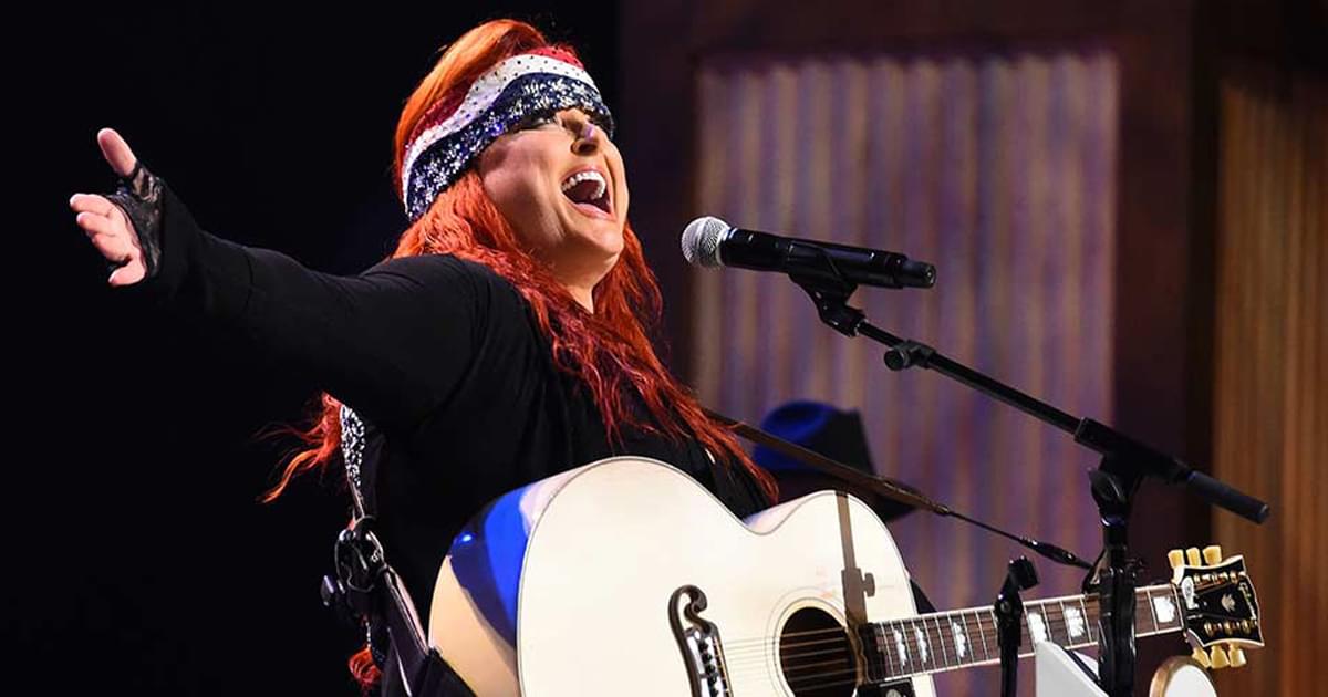 Wynonna to Release Brand-New EP of Cover Songs, “Recollections” [Listen to “I’m a King Bee”]