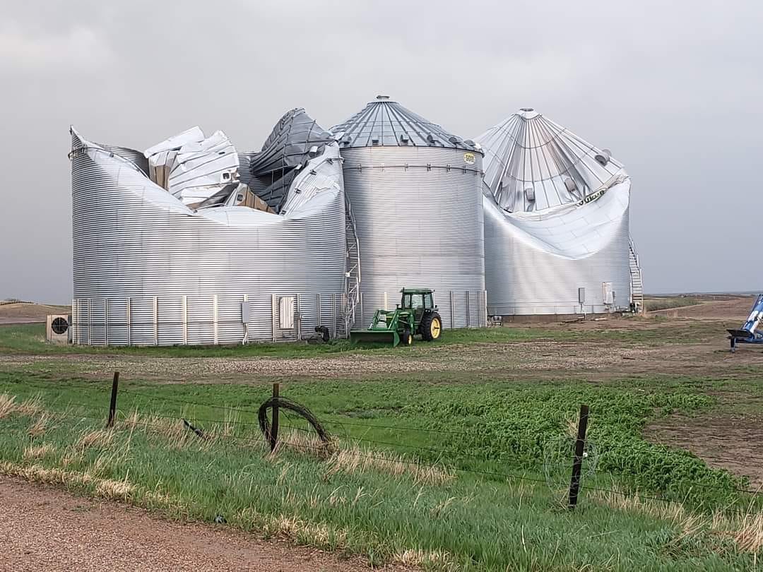 Strong Storms Ravage The Area