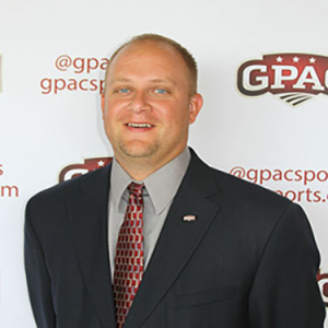 GPAC Commissioner Speaks at Yankton Quarterback Club, Praises Growth at Mount Marty