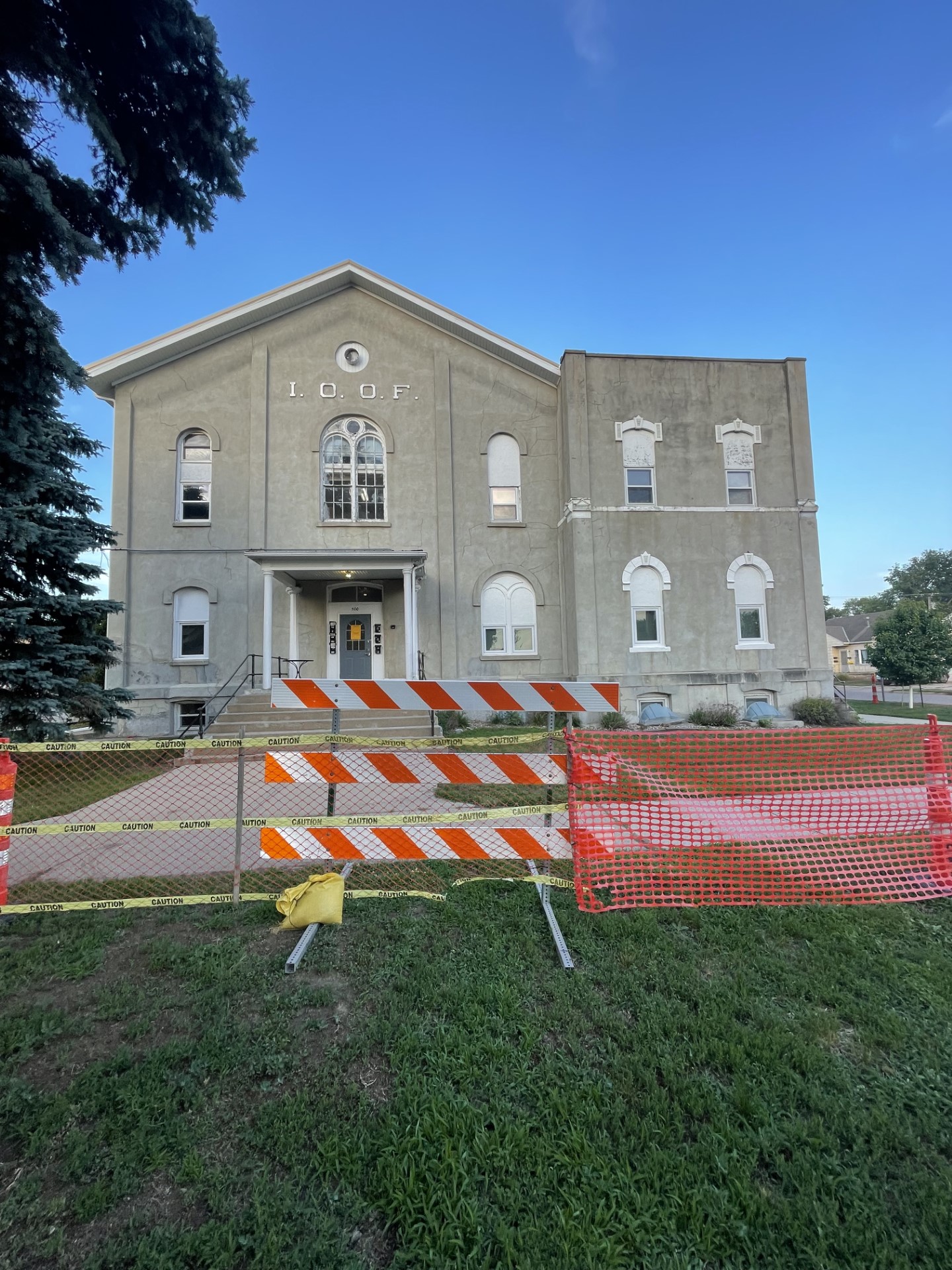 Apartment Complex Residents in Yankton Evacuated After Building Was Deemed Dangerous