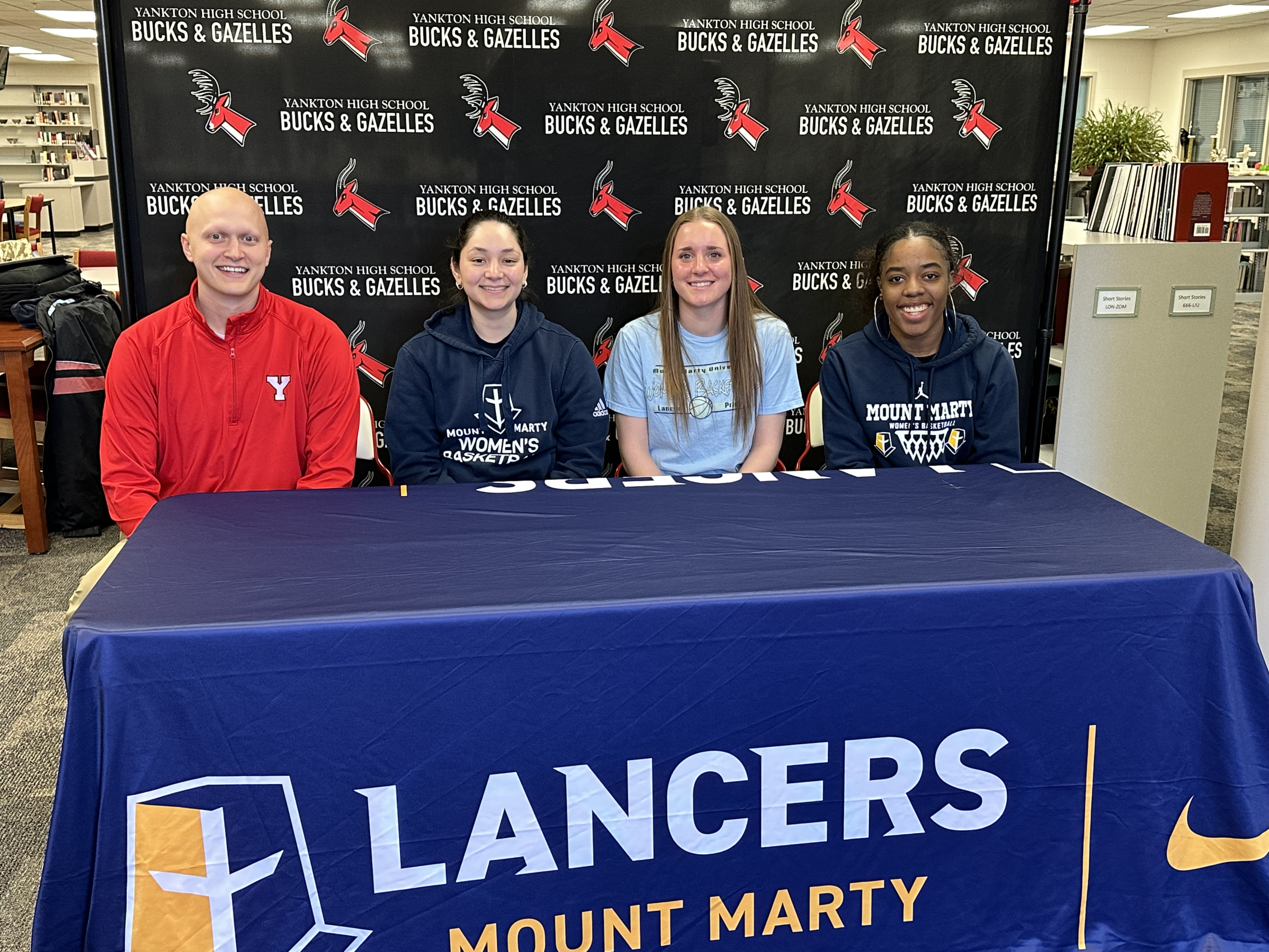 Claire Tereshinski Stays Home, Signs with Mount Marty Basketball