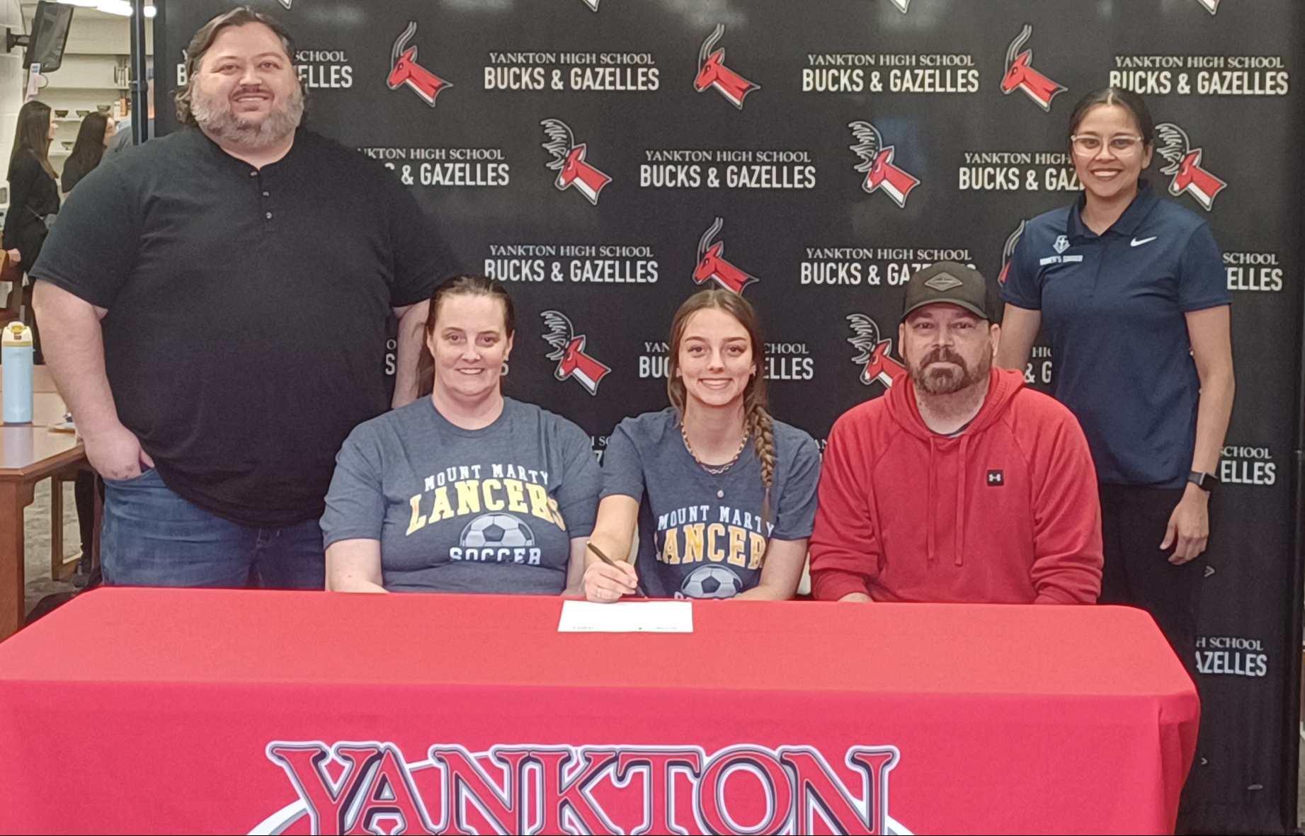 Aubrie Lloyd Signs with Mount Marty Soccer