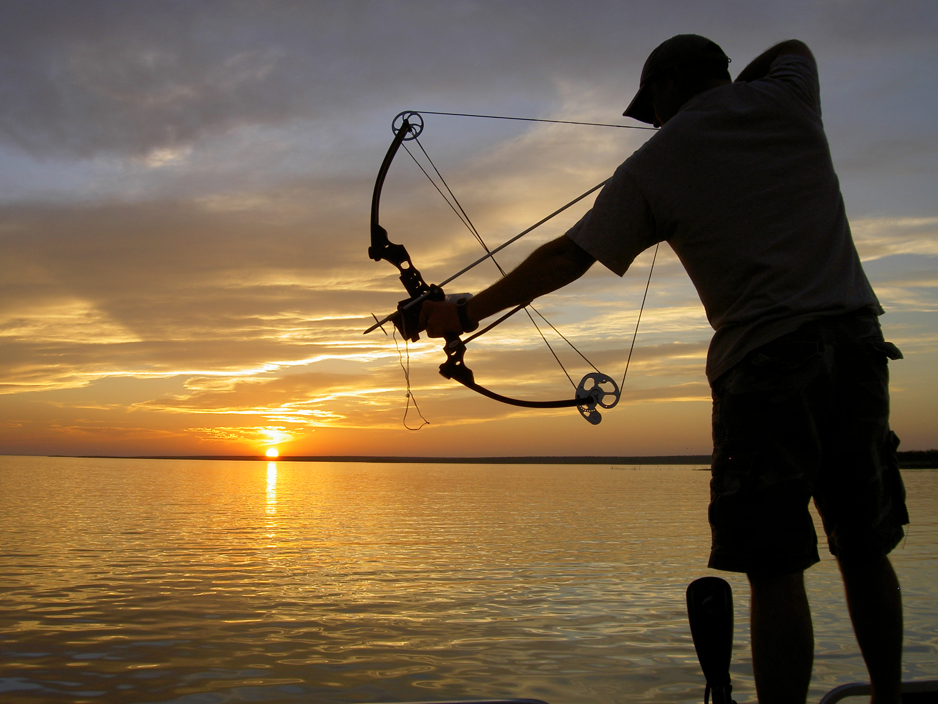 Bow Fishing Tournament this Weekend in Brookings