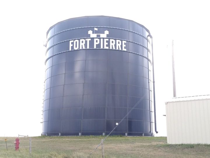 Fort Pierre City Council Approves Replacement Of Water Tank Roof