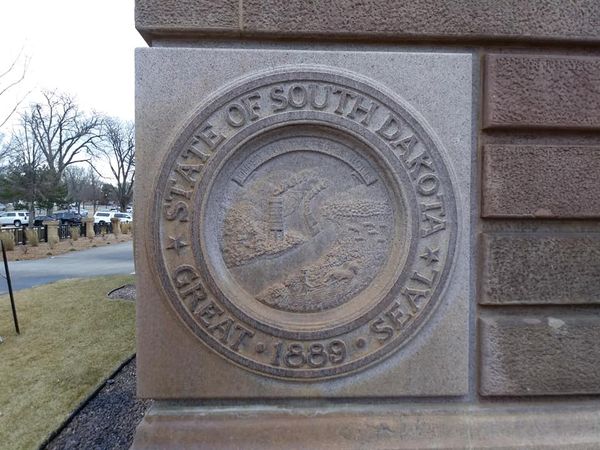 Bill To Require Posting Of State Motto Or Seal In Schools Passes House