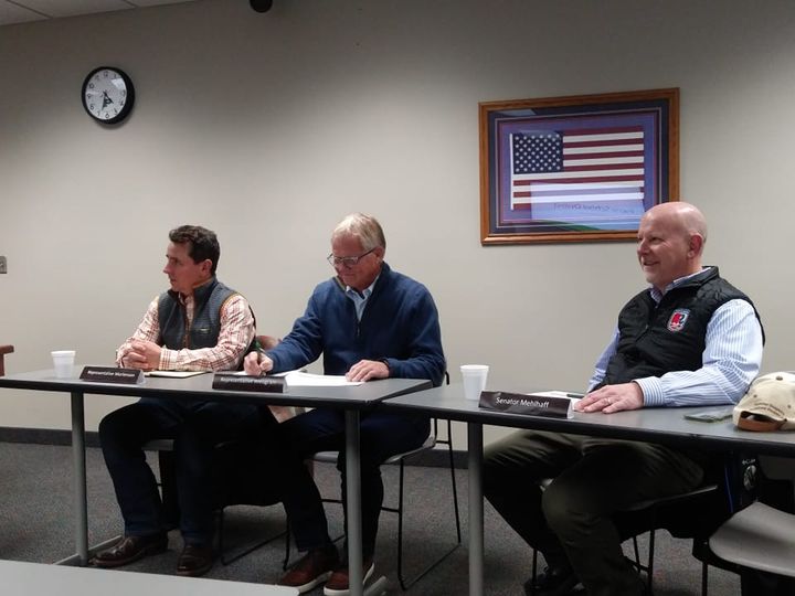 District 24 Lawmakers Meet With Pierre School Board Monday