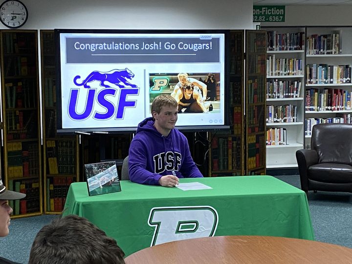 Rydberg Signs with USF Wrestling