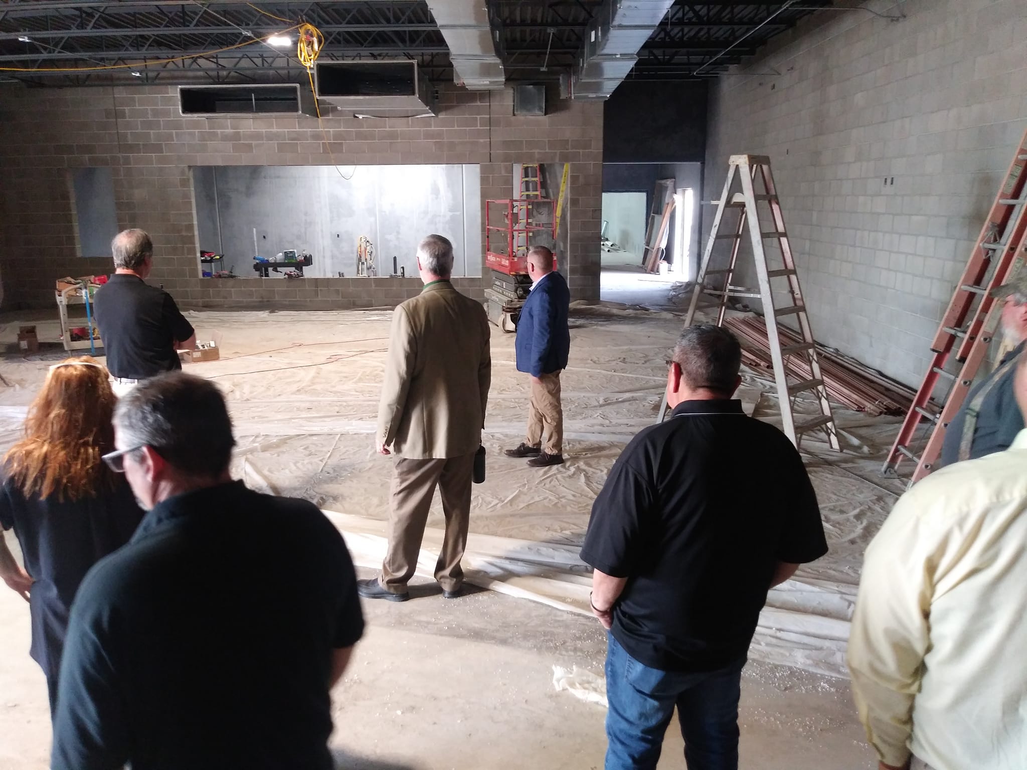 Pierre School Board Tours Buchanan Renovations