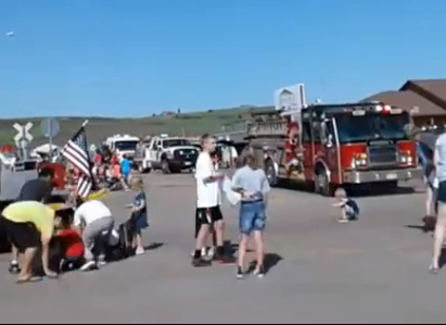 Fort Pierre Hoping 4th Of July Parade Watchers “Come Early & Stay Late” To Fight Construction Traffic