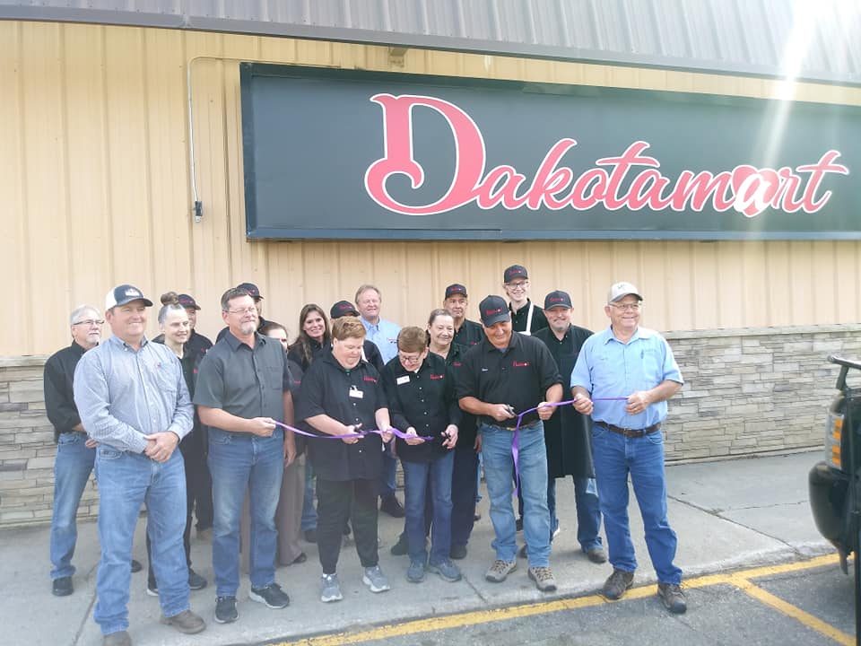 Ribbon-Cutting Held At Fort Pierre DakotaMart Friday