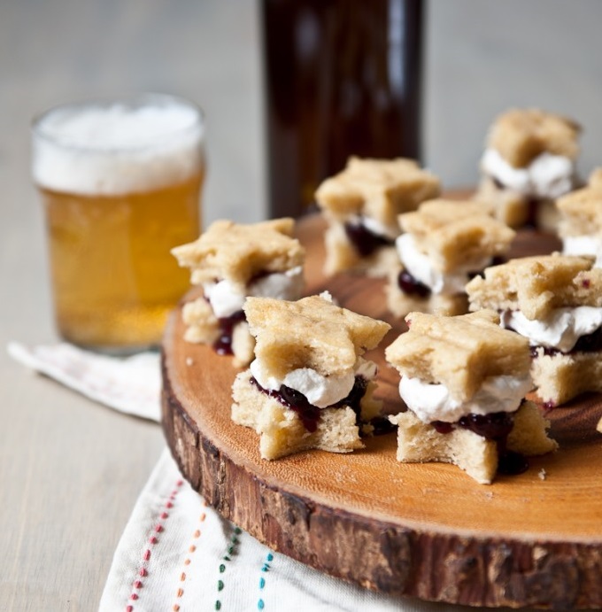 Vanilla Beer Cake Bites with Blueberry Filling