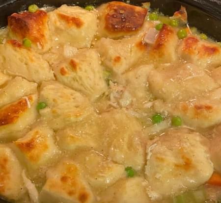 Slow Cooker Chicken and Dumplings