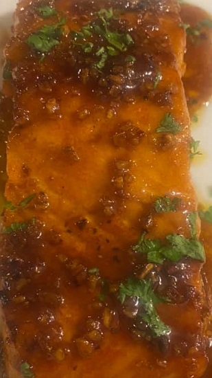 Honey Garlic Glazed Salmon