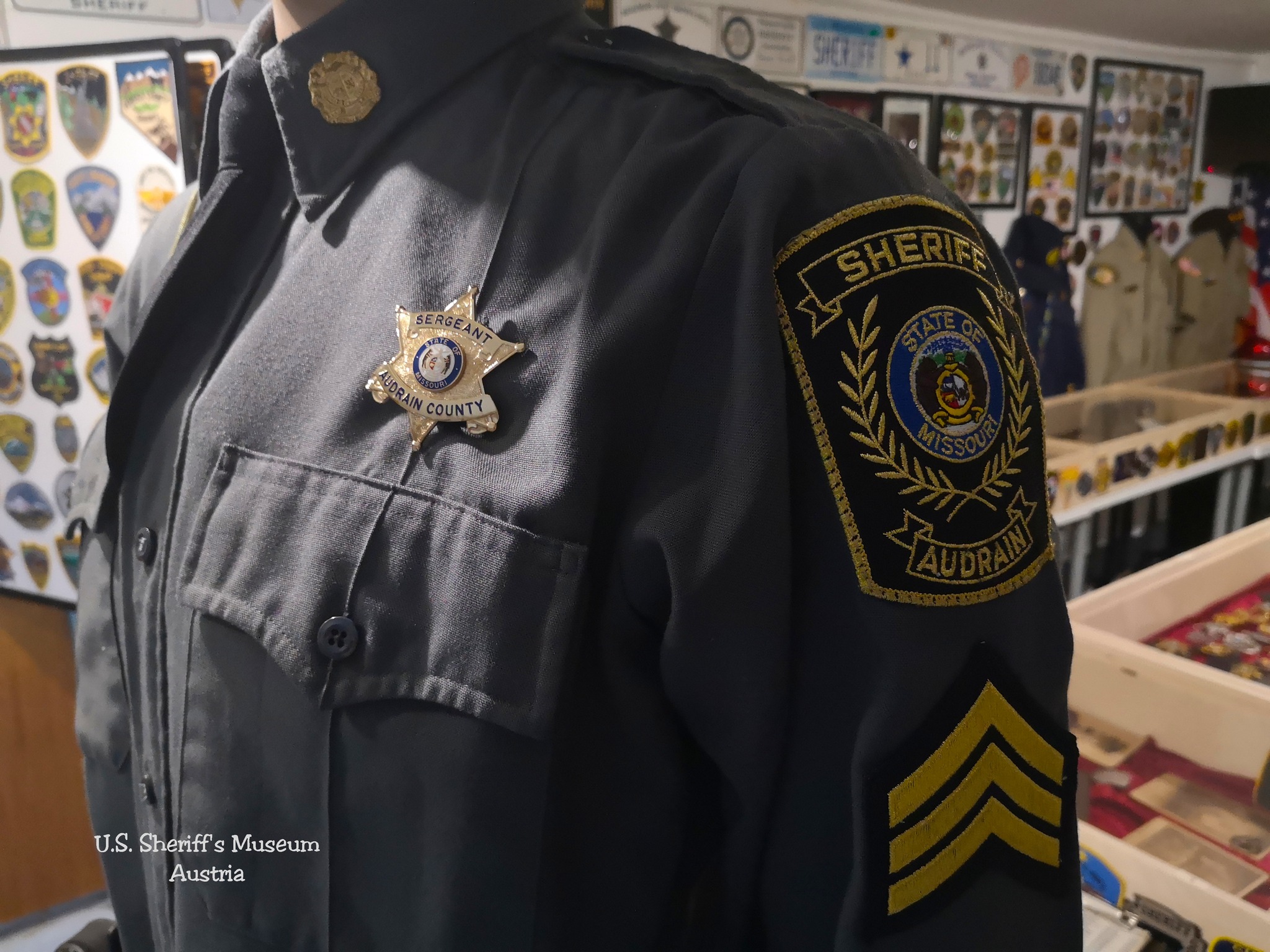 Sheriff Donates Uniform to Austrian Museum