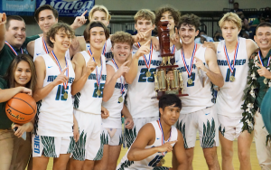 PHOTOS: HHSAA DII BOYS BASKETBALL STATE CHAMPIONSHIP – MAUI PREP 65, KAIMUKI 35