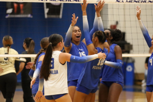 PHOTO GALLERY: Girl’s Volleyball | Moanalua 3, McKinley 0