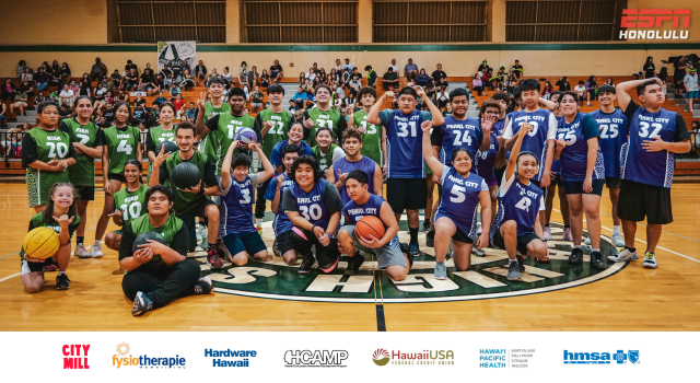 Friday Night Prime Time: Aiea vs Pearl City | Photo Gallery