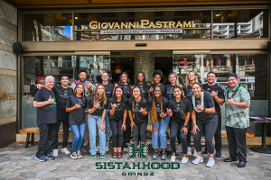 PHOTO GALLERY | Sistahhood Grindz x UH Wahine Volleyball