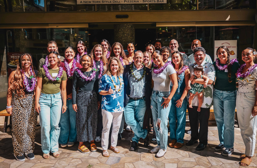 Sistahhood Grindz & Giovanni Pastrami Hosts Year 3 Event for Hawai'i Wahine Basketball Team