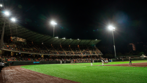 UH President Announces Athletics Director Salary Range Up to $500K