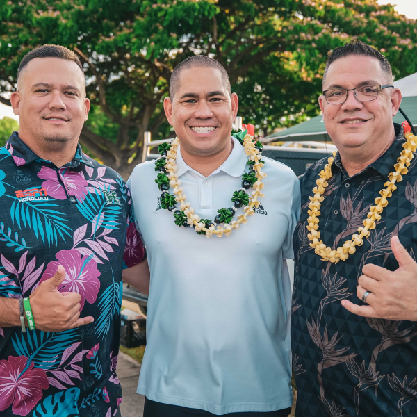 Tailgate with Timmy at Ruby Tuesday Hawai‘i