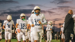 Kamehameha picks apart Farrington, 41-21