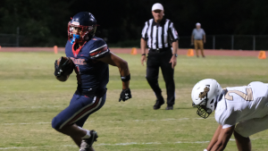 Saint Louis holds off Bishop Montgomery, 34-27